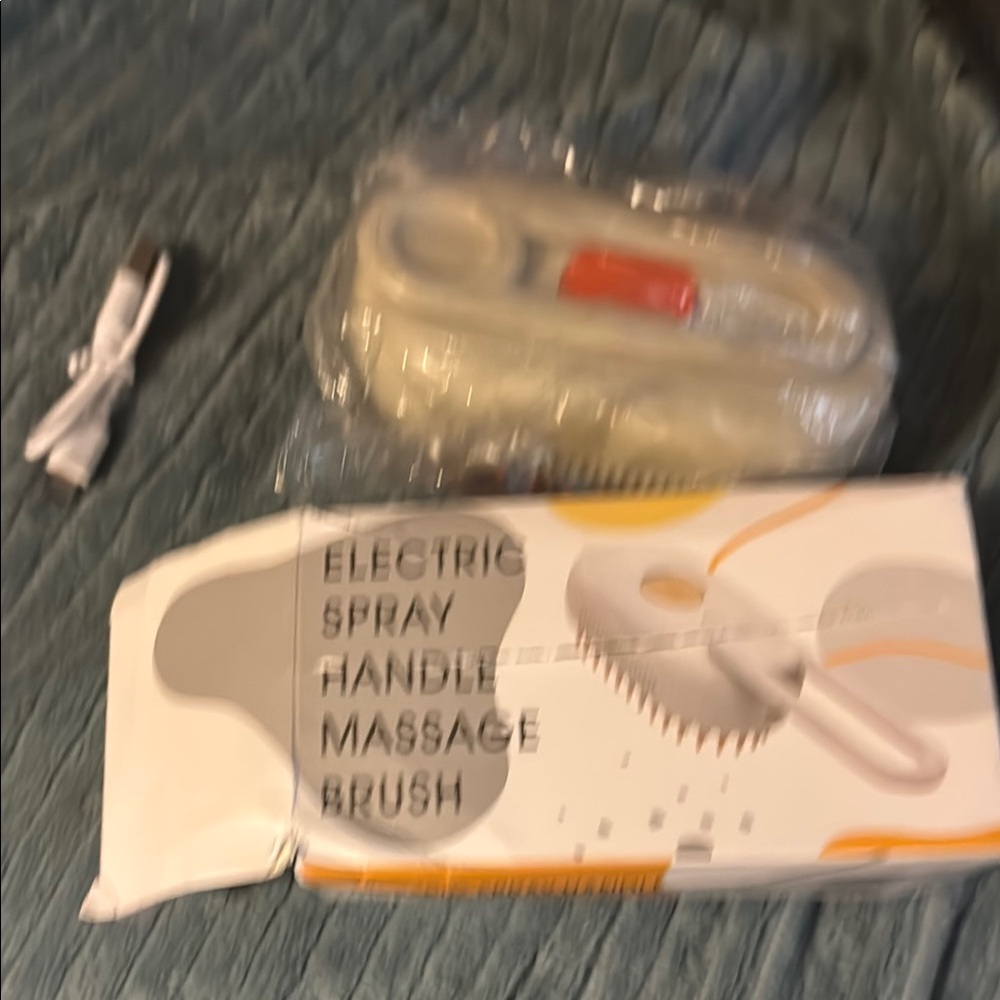 BOGO‼️3-in-1 Steam Brush for Dogs and Cats New Pet Steam Groomer Massage Brush - Picture 2 of 3